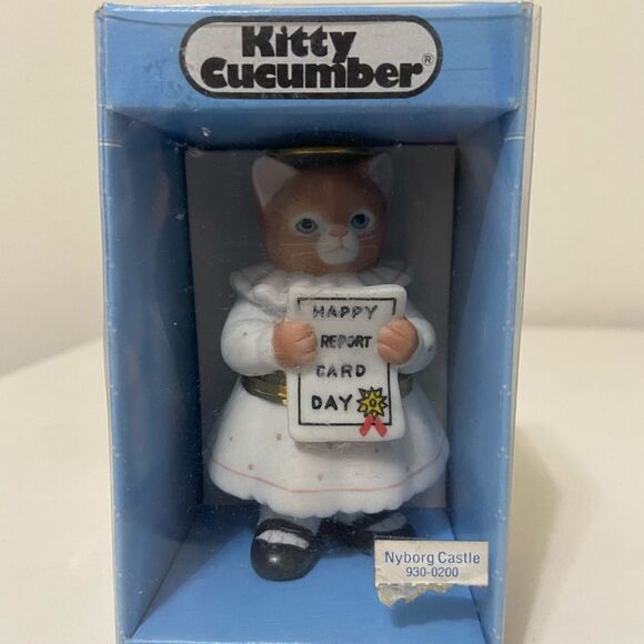 Kitty Cucumber Schmid Lot of 4 Figurines Ornaments Clown Angel Makeup School - Picture 11 of 12